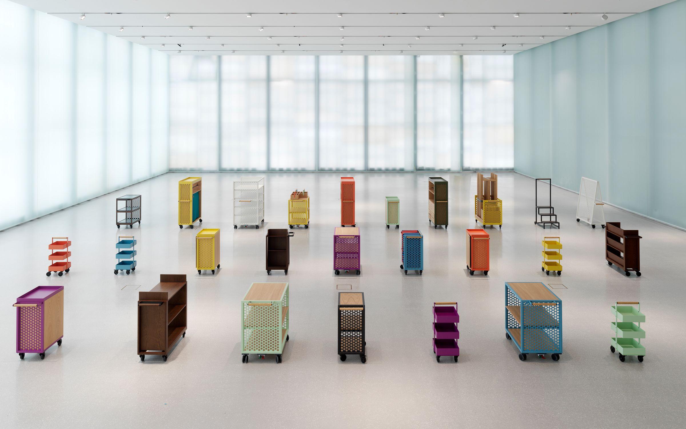 Cadi+Kaels designet tralleserie til bruk i museet Spesialdesignede traller Cadi+Kaels